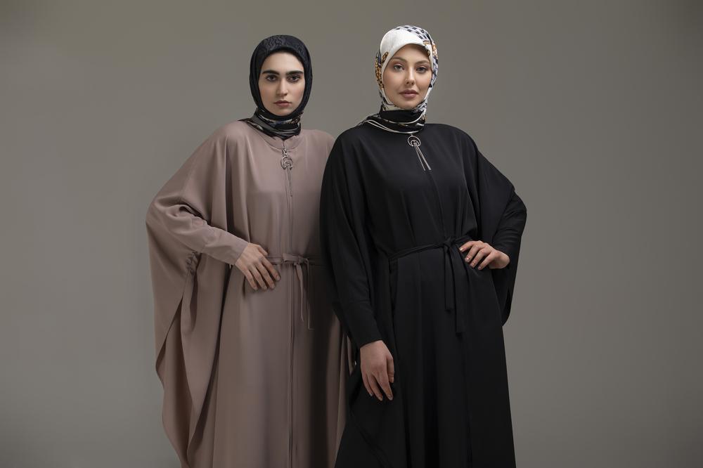 Islamic Clothing: Understanding Abayas