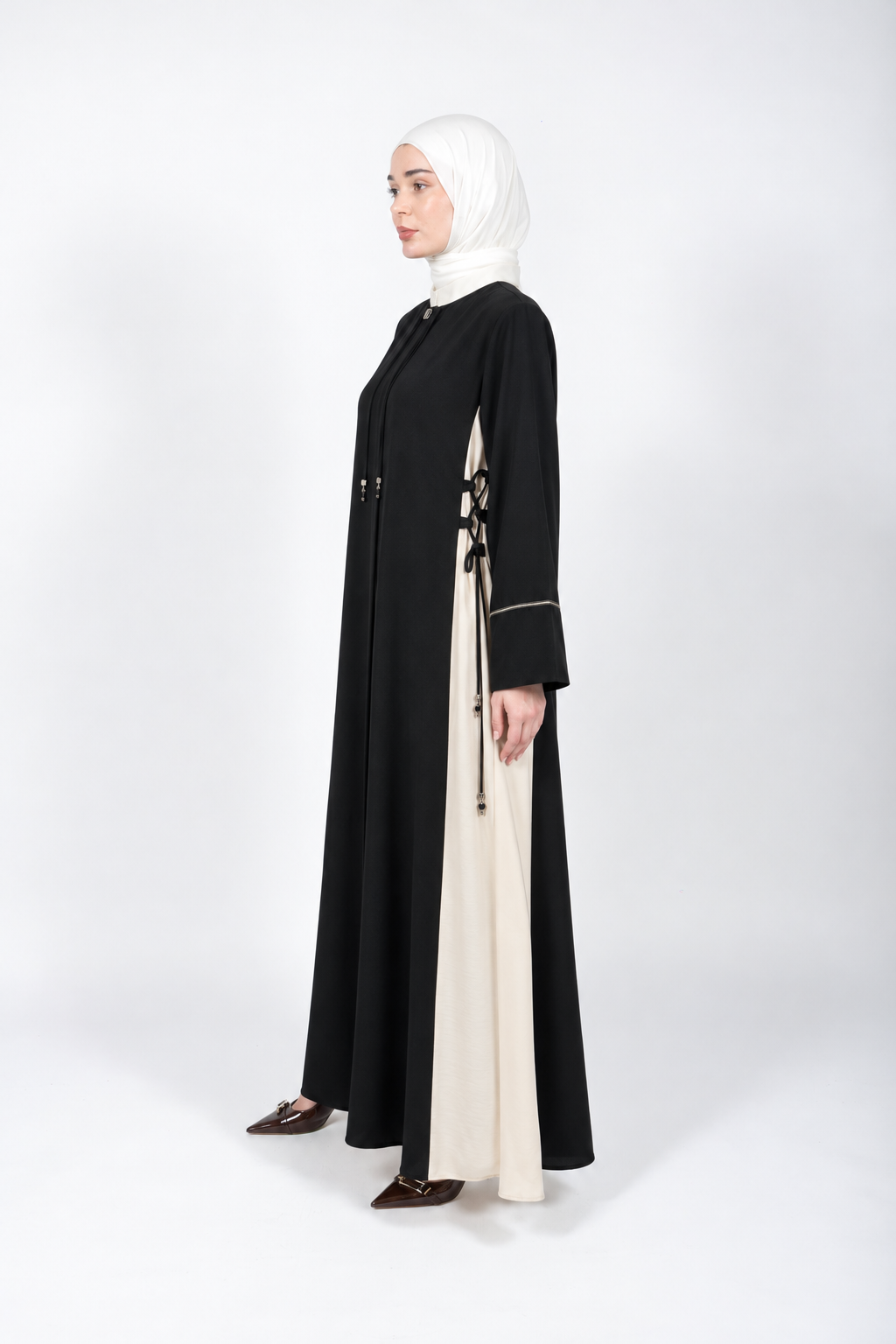 Black and cream two-tone abaya with side lace-up detail
