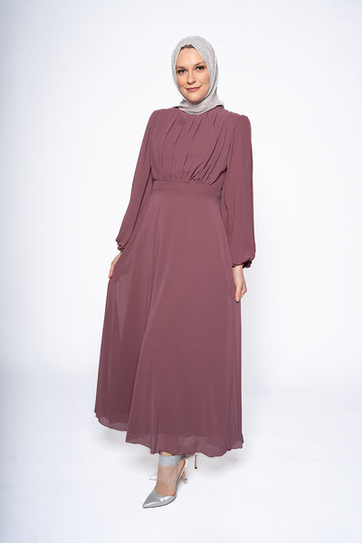Modest Dress from Dana fashion SS23 collection 