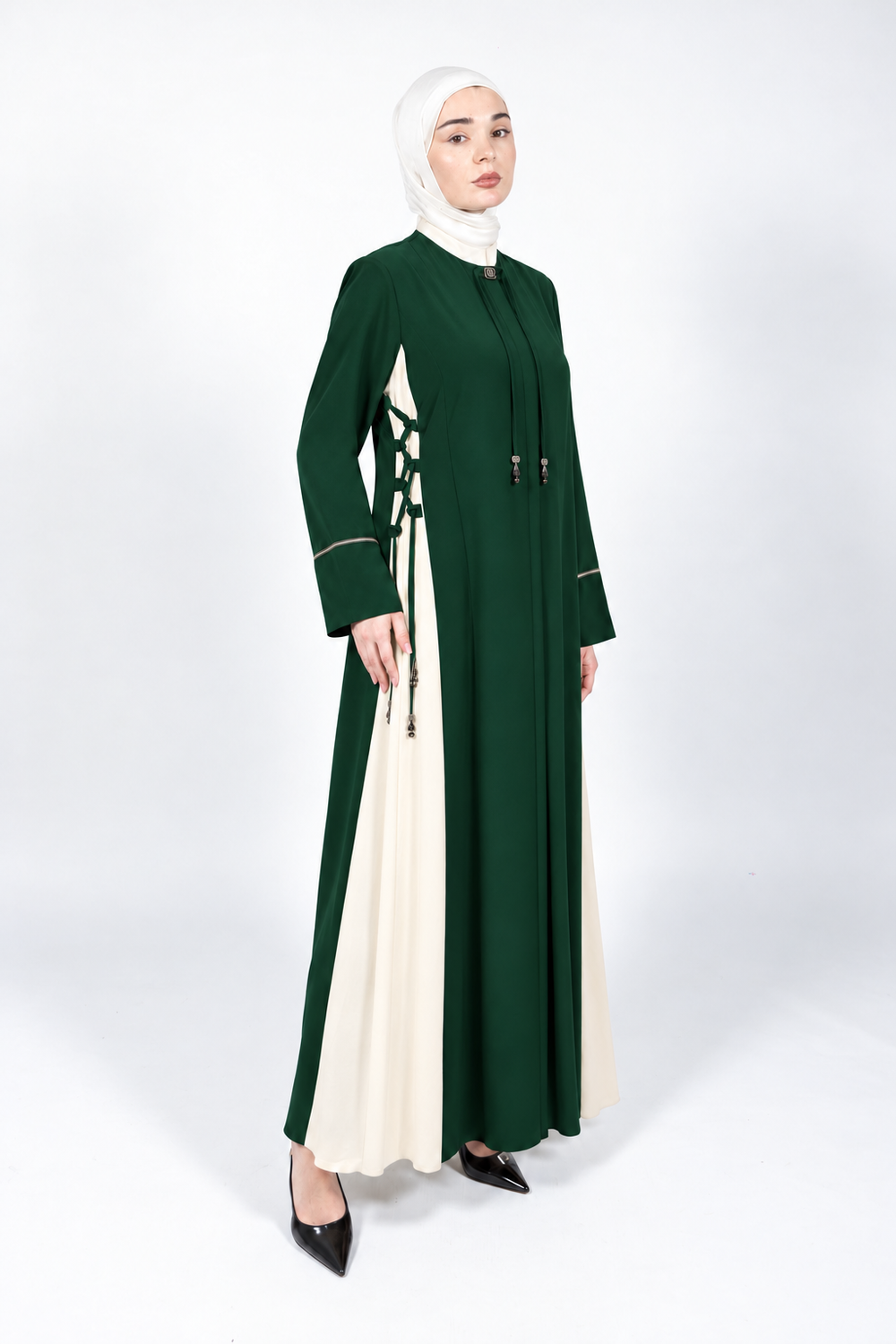 Green and cream two-tone abaya with side lace-up detail