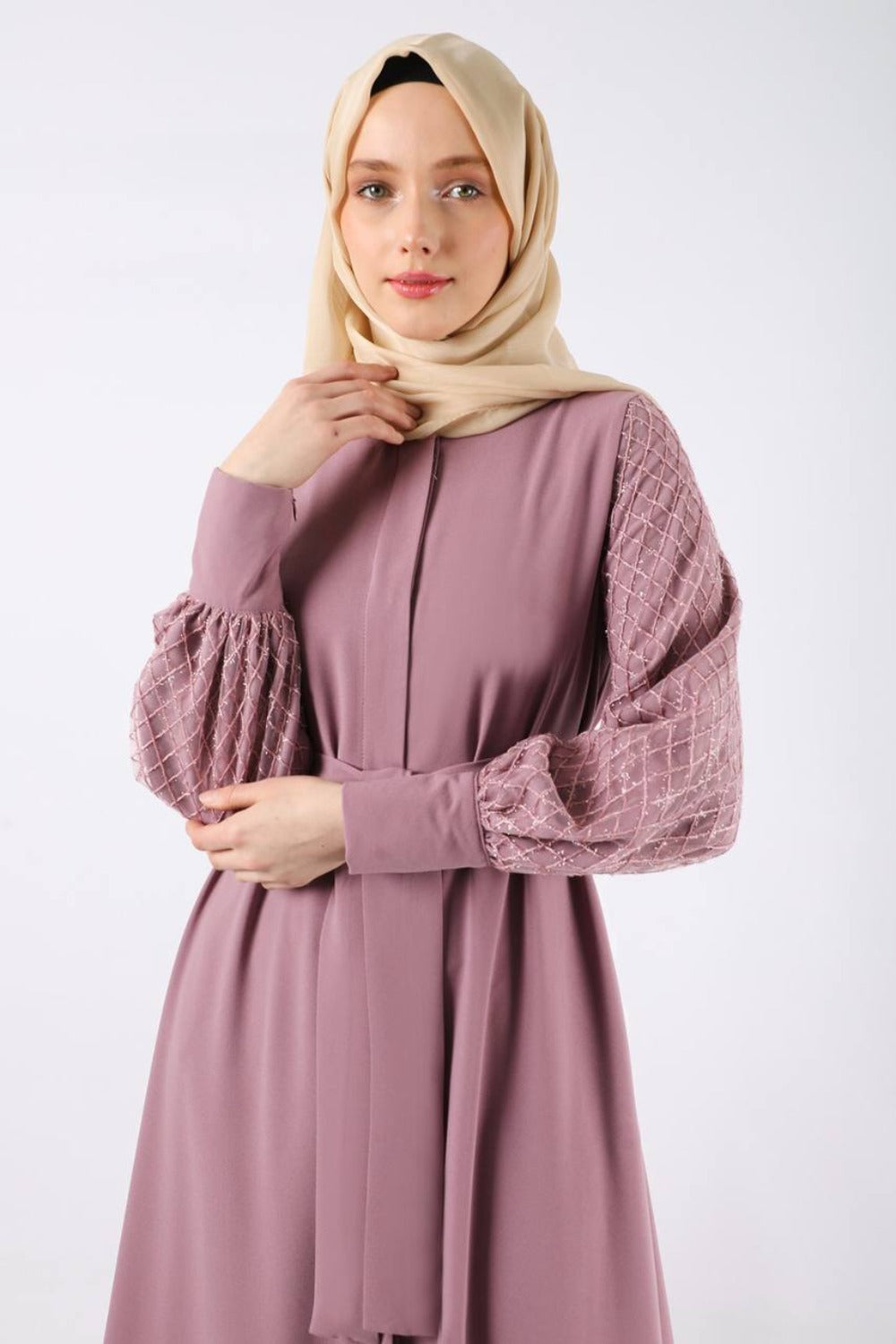 Embroidered Flow Modest Abaya | Dana Fashion